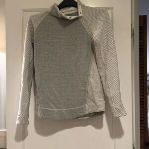 Beautifully Women’s S Prana Sweater with buttons